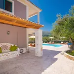 Amari Villa